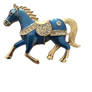 Classic Rhinestone Horse Brooches For Women Zodiac Animal Lapel Pins Accessories